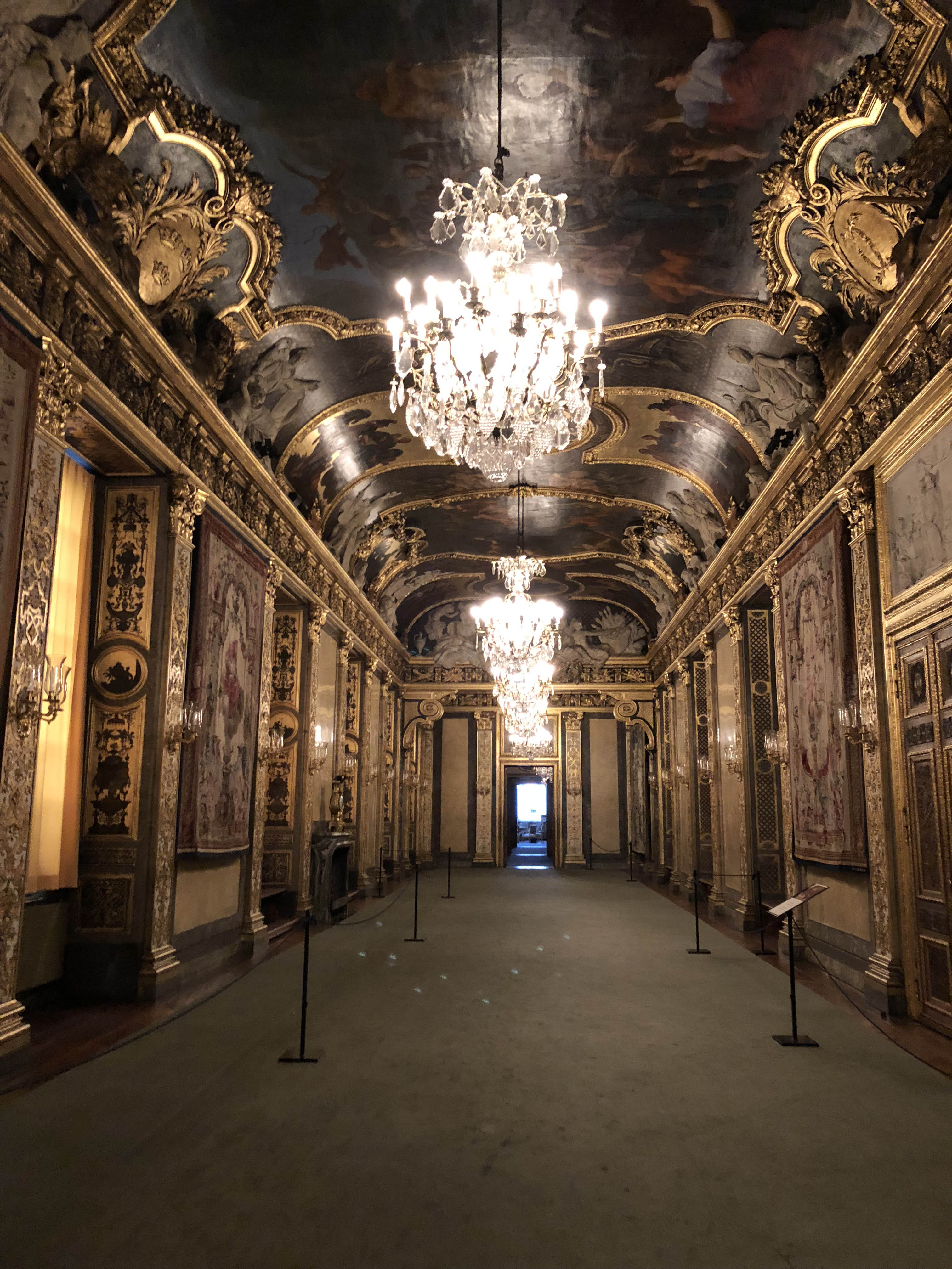 ストックホルム王宮 リサブレア 神戸のインテリアデザインショップ